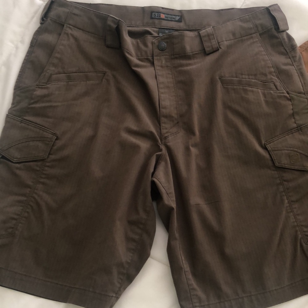 5.11 Tactical Men’s Cargo Shorts - Olive Green and Brown - Picture 2 of 13